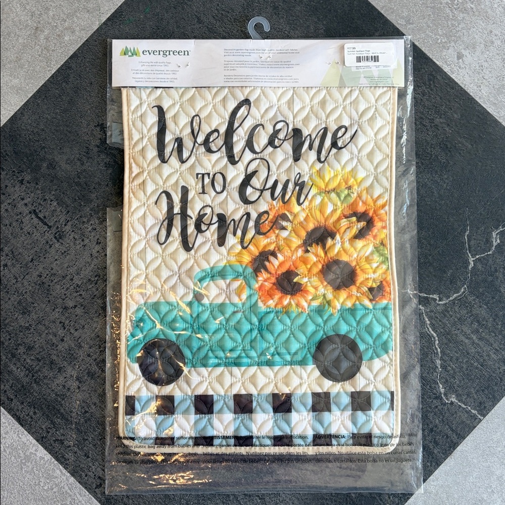 NWT - Evergreen Quilted Garden Flag - “welcome to our home” sunflowers - Picture 2 of 5